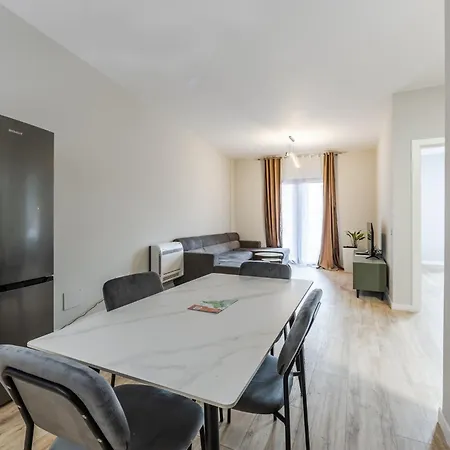Galleria Roma 3 * Tirana