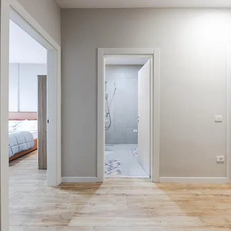 Galleria Roma 3 * Tirana